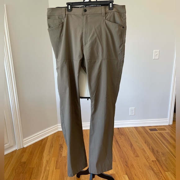 Wrangler All Terran Gear Men's pants 40x34 work weak hiking camping outdoor - Picture 8 of 14